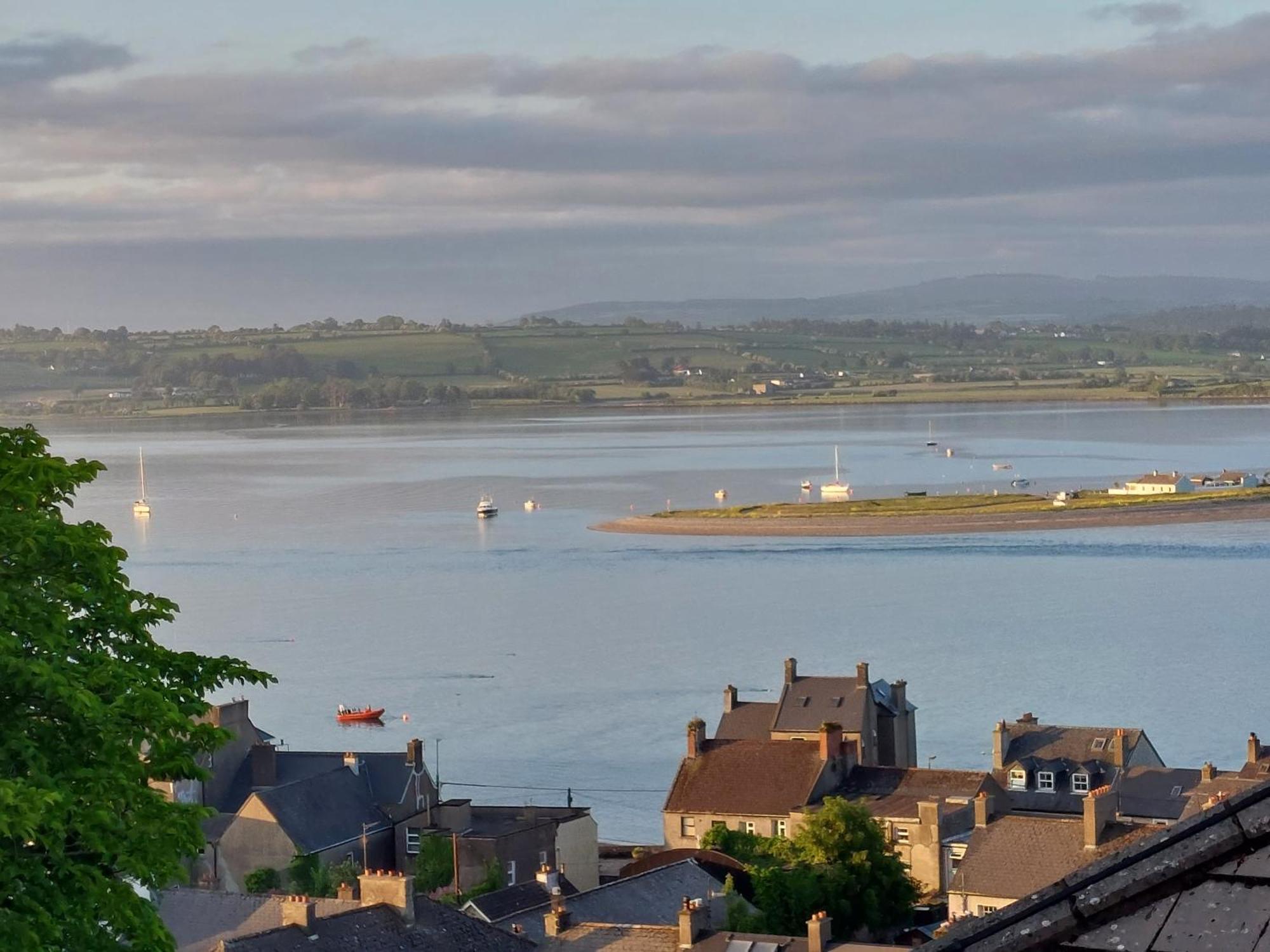 Sea Whispers - My Charming Costal Retreat In Youghal Exterior foto